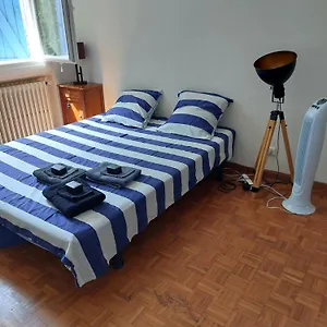 Chambre Dans Séjour chez l'habitant
